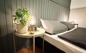 Ruhiges Office-Apartment Mit Kueche - Beuys Apartments Krefeld